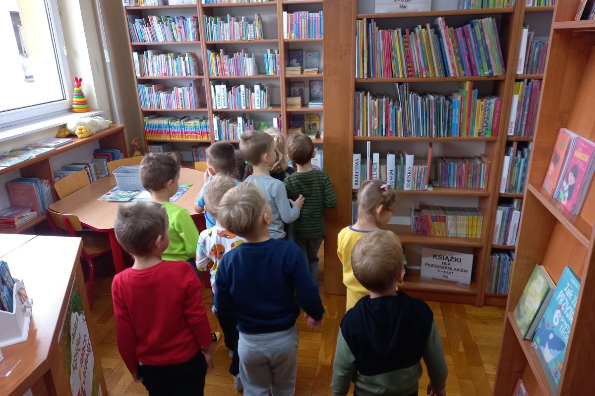 “Pieskie Sprawy – Dzień Kundelka w Bibliotece”